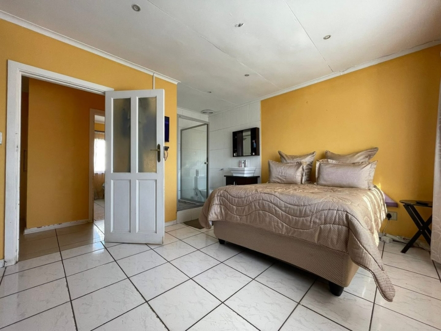 4 Bedroom Property for Sale in Haven Hills Eastern Cape